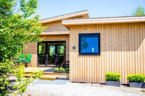 Pean-buiten Waterlodges