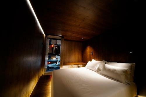 Hotel Zero Box Lodge Coimbra