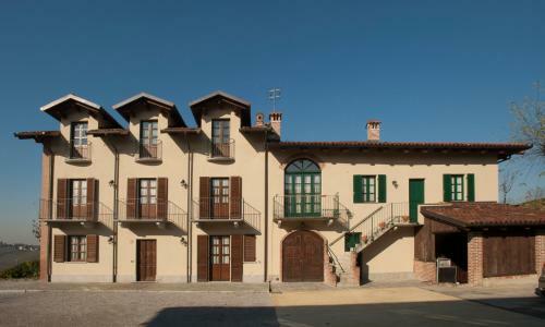 Hostal Ada Nada Agriturismo