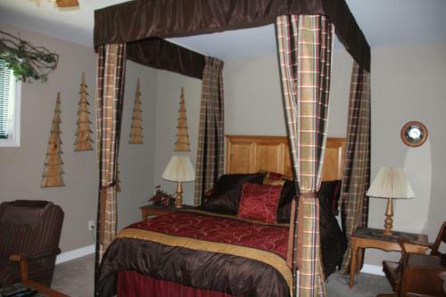 Golden Pathways Retreat B&B