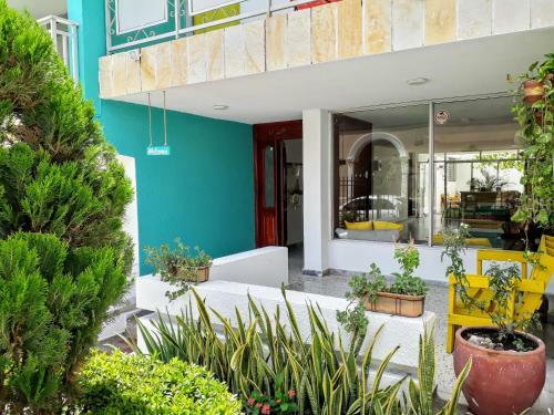 Bona Vida Hostel La Quinta II
