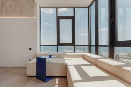 Sea And Sky Apartment