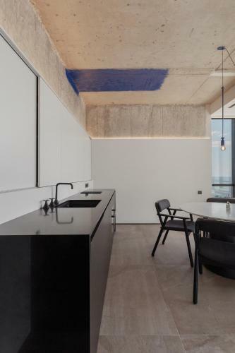 Sea And Sky Apartment
