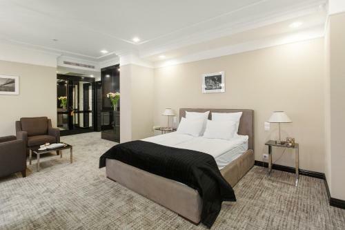 Hotel Wall Street By Ribas