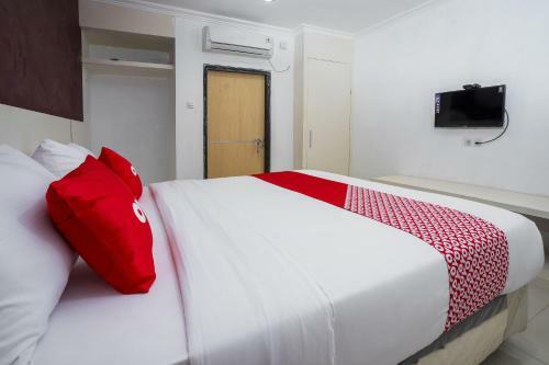 Oyo 1411 Djakarta Hotel Syariah