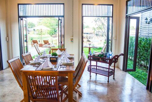 Hotel The Bank River House Ayutthaya