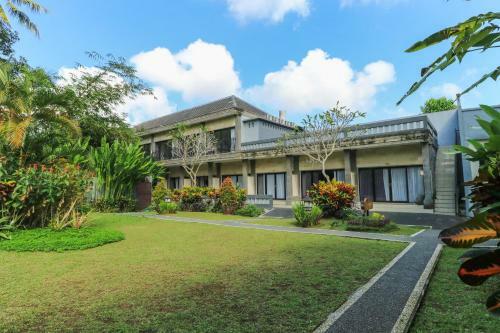 Hostal Purnama Hotel
