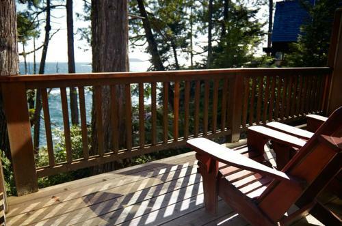 Middle Beach Lodge