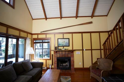 Middle Beach Lodge