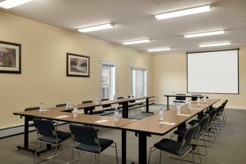 Stanton Suites Hotel Yellowknife