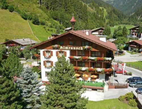 Hotel Pension Almrausch