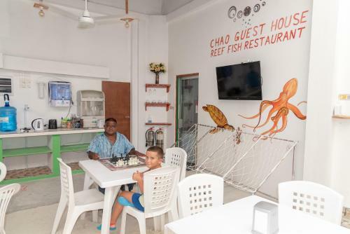 Hostal Chao Guest House