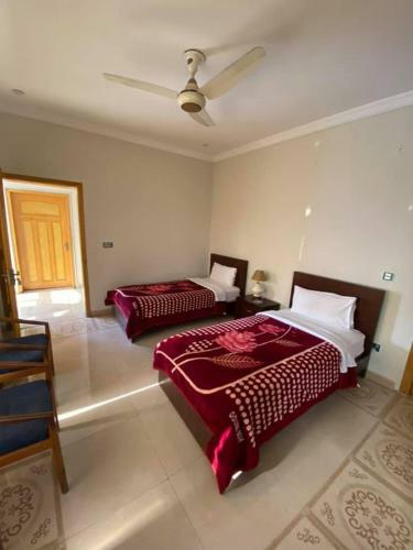 Hostal Margalla Meridian