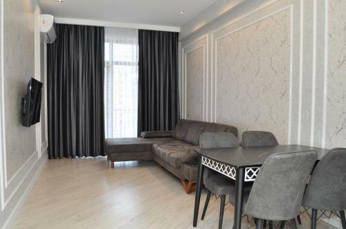 Seaside Luxury Apartment