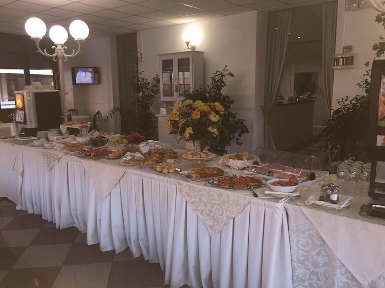 Hotel Moderno