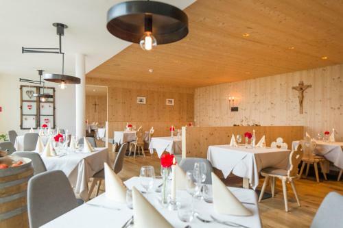 Hotel Berggasthof H�usler