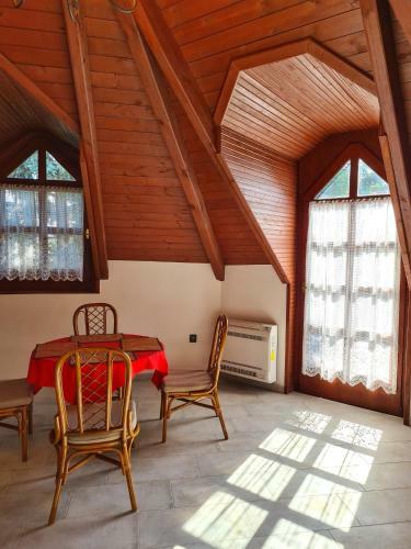 Hostal Agas Vendeghaz