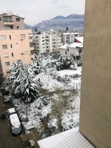 Kodra E Diellit Big Apartment