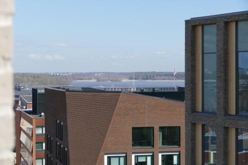 10. Floor Apartment Near City Center