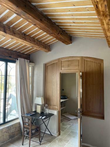 Hostal Les Bartavelles