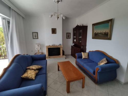 Relaxing Attica Apartment