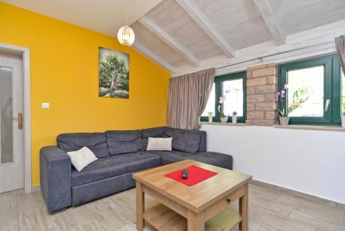 House Marta 2157