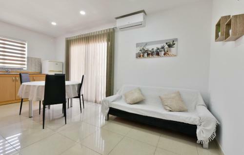 Sea View Apartment