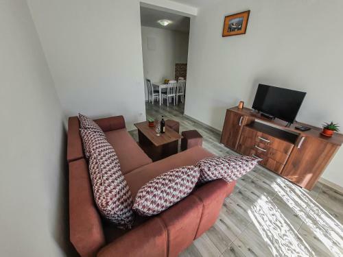 Apartments Chipsy
