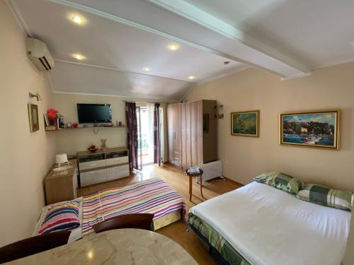 Apartmani Vlaovi?