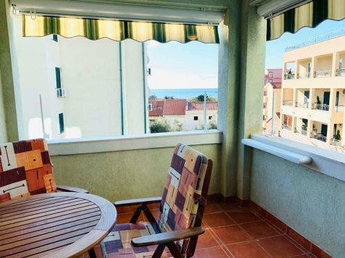 Apartments At Two Sisters