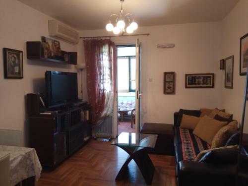 Apartments At Two Sisters