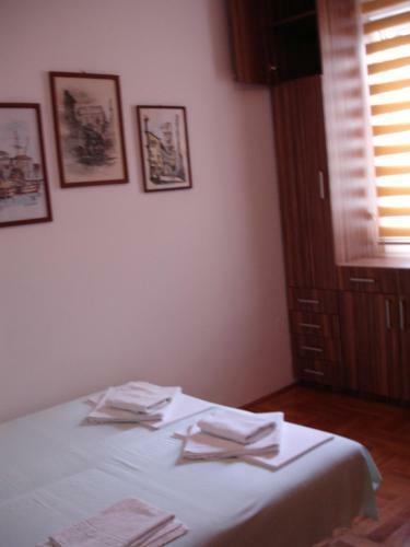 Apartments At Two Sisters