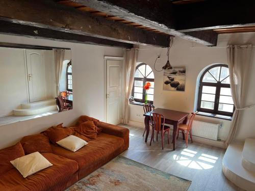 Tilt? 5 Maxi Apartment
