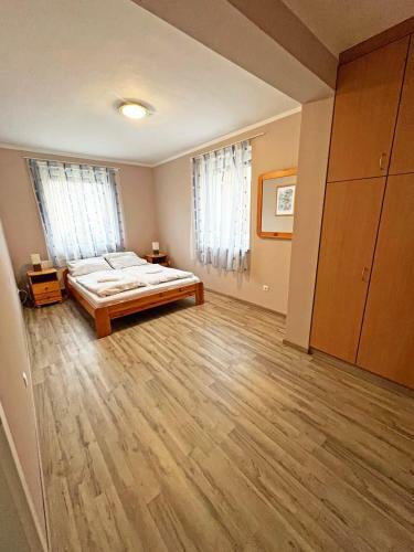 Dunai Panor�m�s Apartman Dunaszentmikl�son