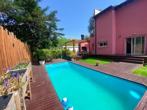 Alquiler Casa Bosque Peralta Ramos Para 5 Personas