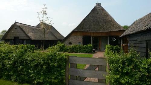 Apartamento Gastenverblijf Lheederhof