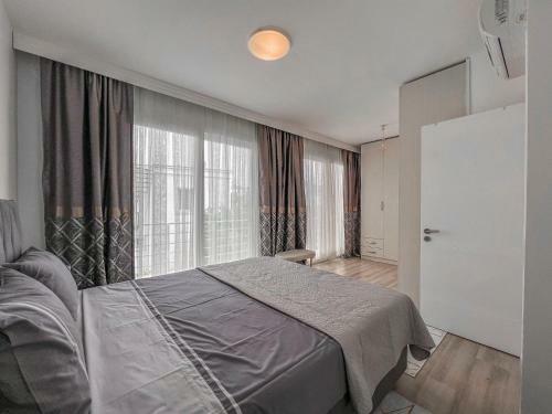 Duplex Villa In Yal?kavak With A Beautiful Garden