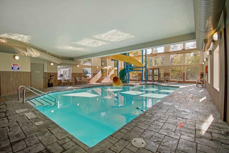 Hotel Best Western Valemount Inn And Suites  Executive Suite