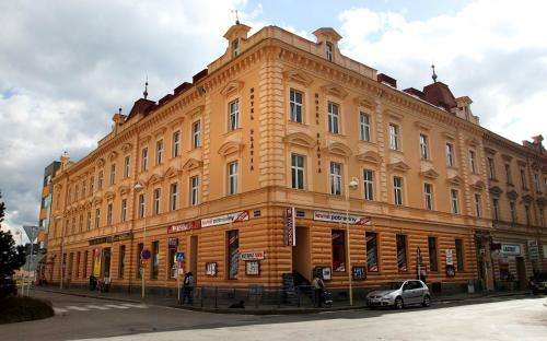 Hotel Slavia T�bor