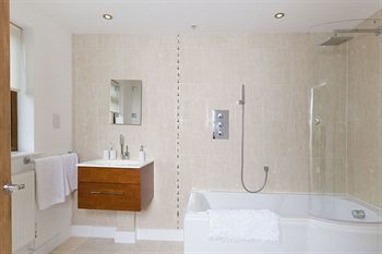 Bed & Breakfast Tovey Lodge