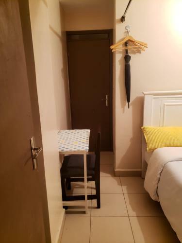 Hostal Fear Of G0d Apartments