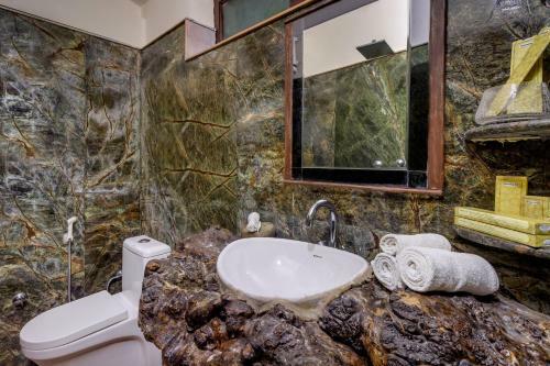 Hotel Lohagarh Corbett Resort