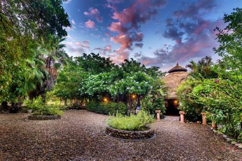 Hotel Lohagarh Corbett Resort