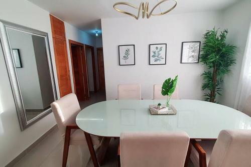 Apart. Bbq, Jacuzzi Y Vista Al Mar, 4hb/ac.