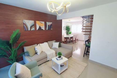 Apart. Bbq, Jacuzzi Y Vista Al Mar, 4hb/ac.
