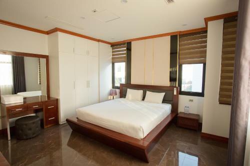 Dolphin Villa