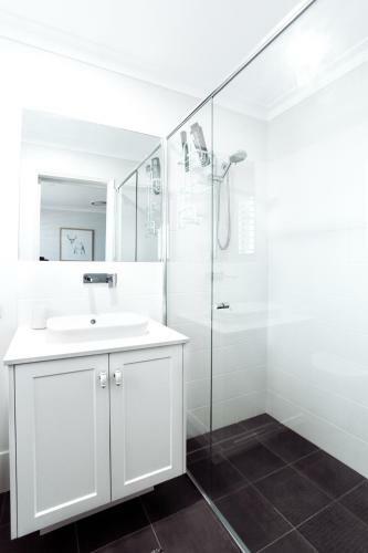 Chic Retreat