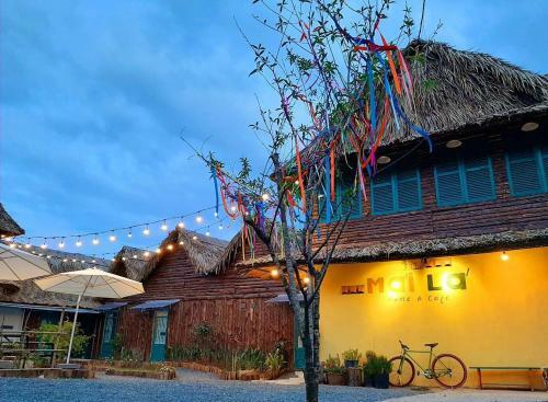Lodge M�i L� Home & Cafe