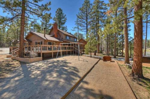 Lakeview Wr44 Classic Lake House
