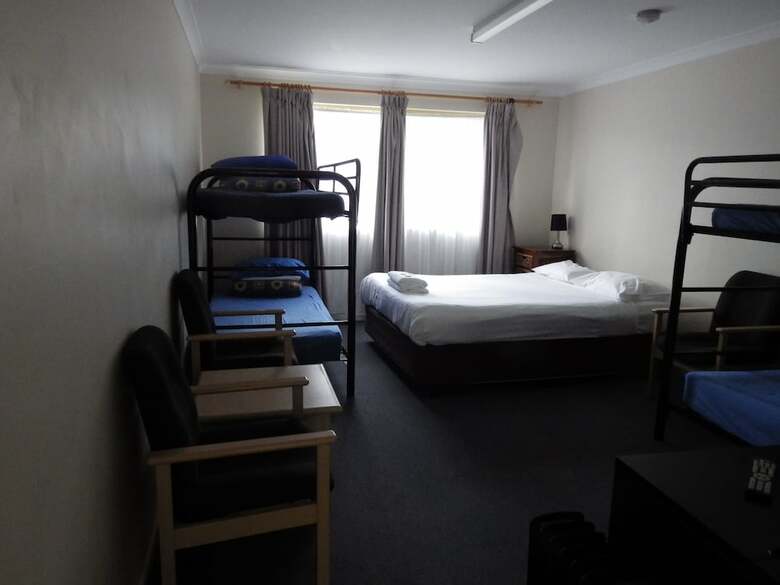 Albergue Walpole Lodge